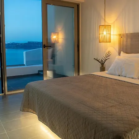 Blu * Akrotiri (Santorini)