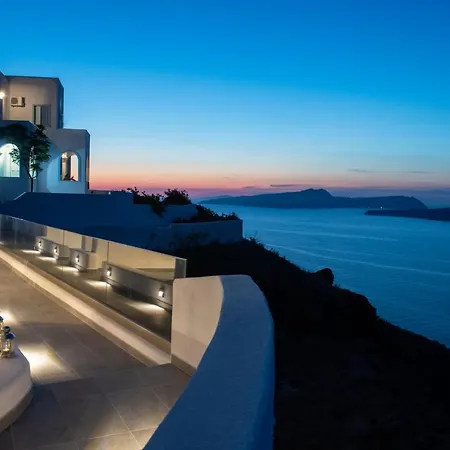 Blu Hotel Akrotírion