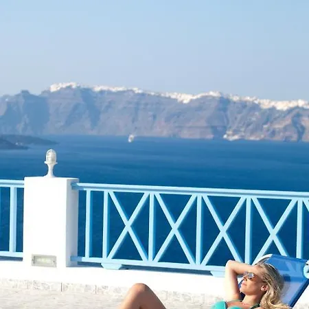 Blu Santorini *