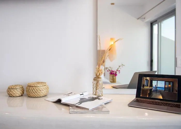 Blu Santorini Szálloda *