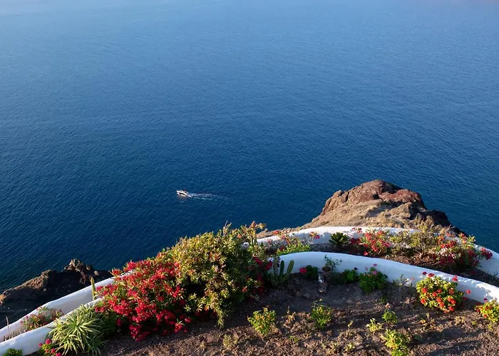 Blu Santorini 酒店