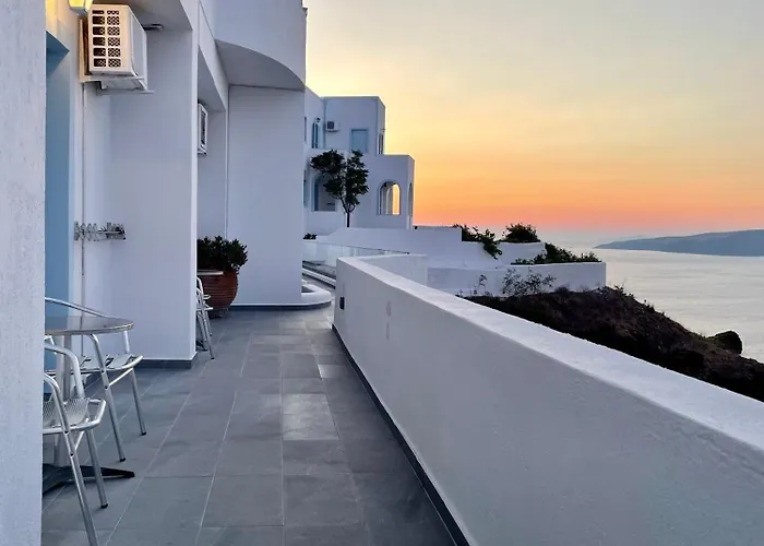 Blu Santorini Akrotírion