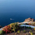 Blu Santorini 酒店